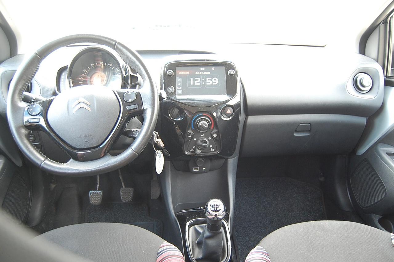 Citroen C1 VTi 72 S&S 5 porte Shine