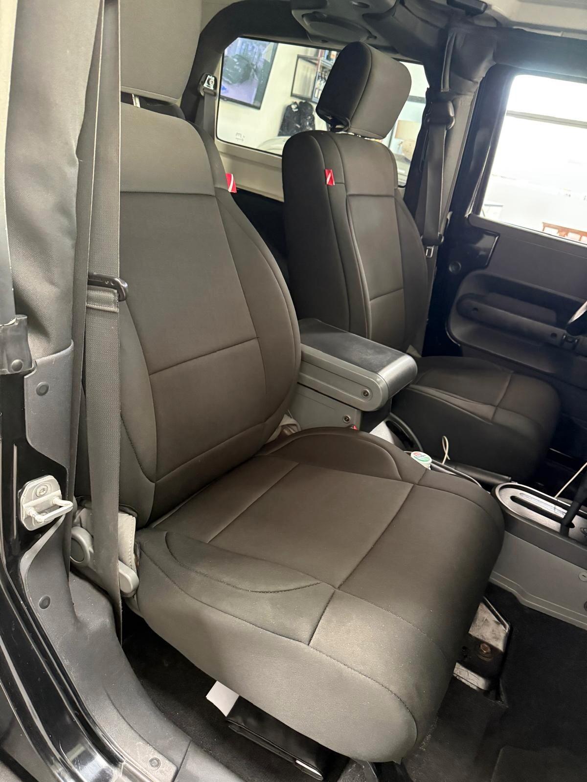Jeep Wrangler Unlimited 2.8 CRD Sport Auto