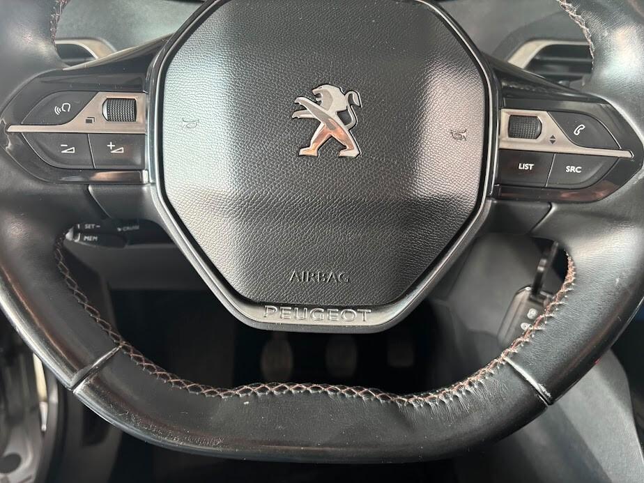 Peugeot 3008 BlueHDi 120 CV