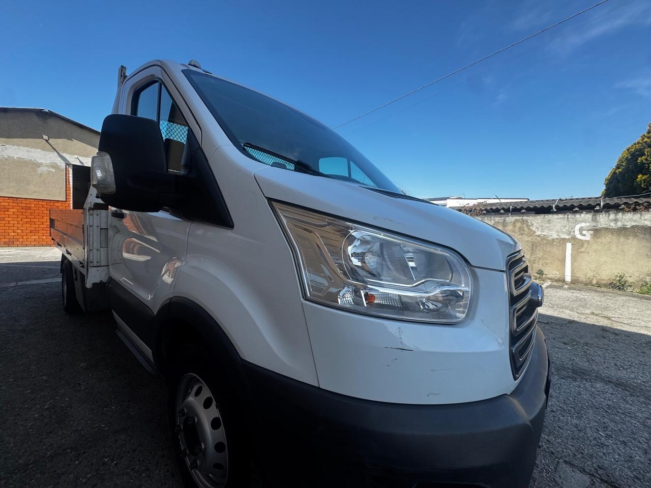 Ford Transit Custom 270 2.0 TDCi 130 PC Furgone Entry