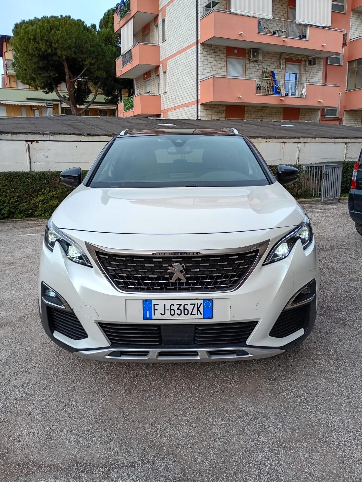 Peugeot 5008 BlueHDi 120 S&S Allure