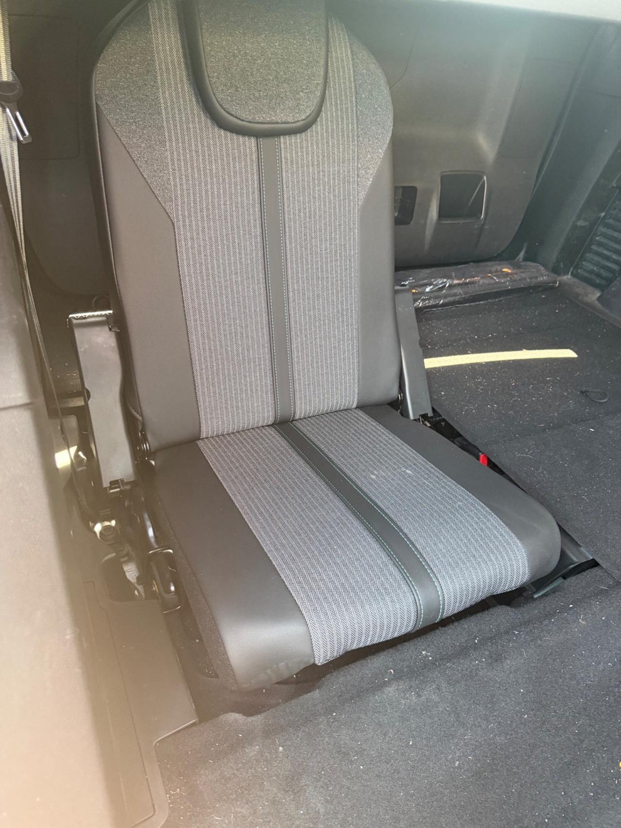 Peugeot 5008 BlueHDi 130 S&S EAT8 Allure Pack