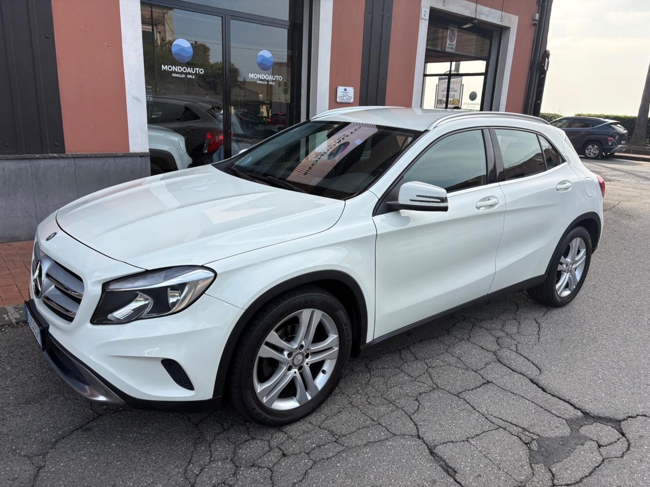 Mercedes-benz GLA 200 d Automatic Sport 2016