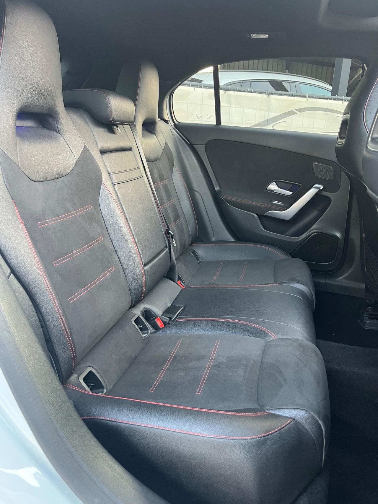 Mercedes-benz A 180 d Automatic Premium