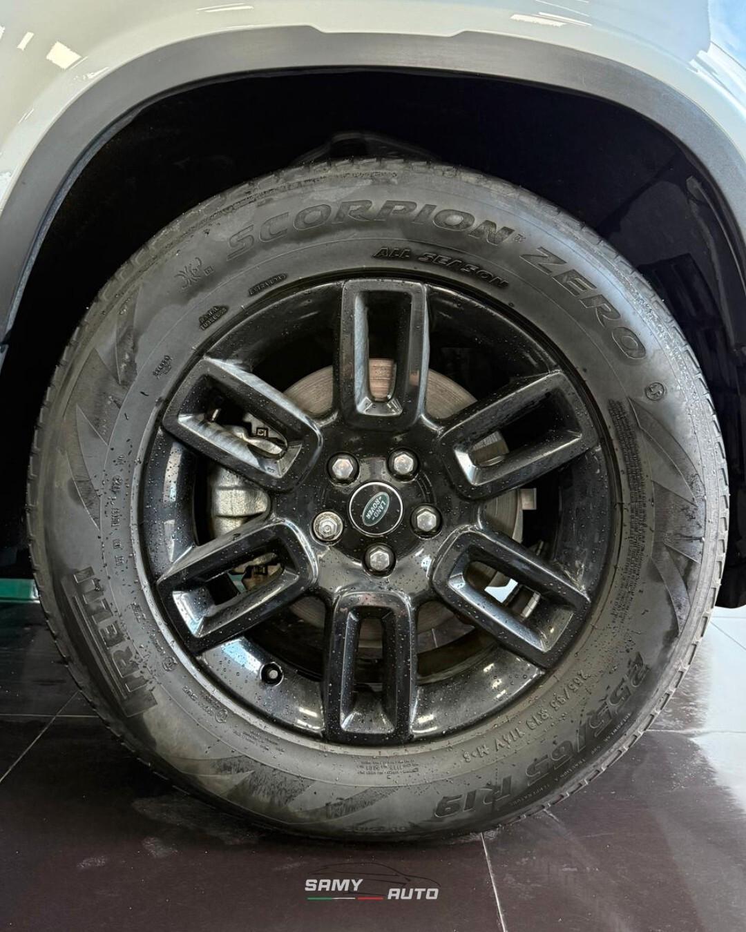 Land Rover Defender 90 3.0D I6 250 CV AWD Auto X-Dynamic HSE