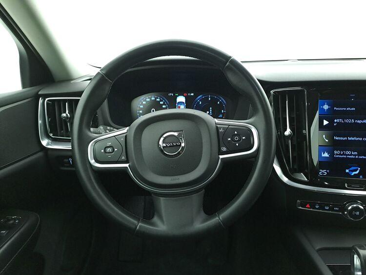 Volvo V60 B4 (d) Momentum Business Pro Geartronic BR332547 2.0 Mild Hybrid 197CV