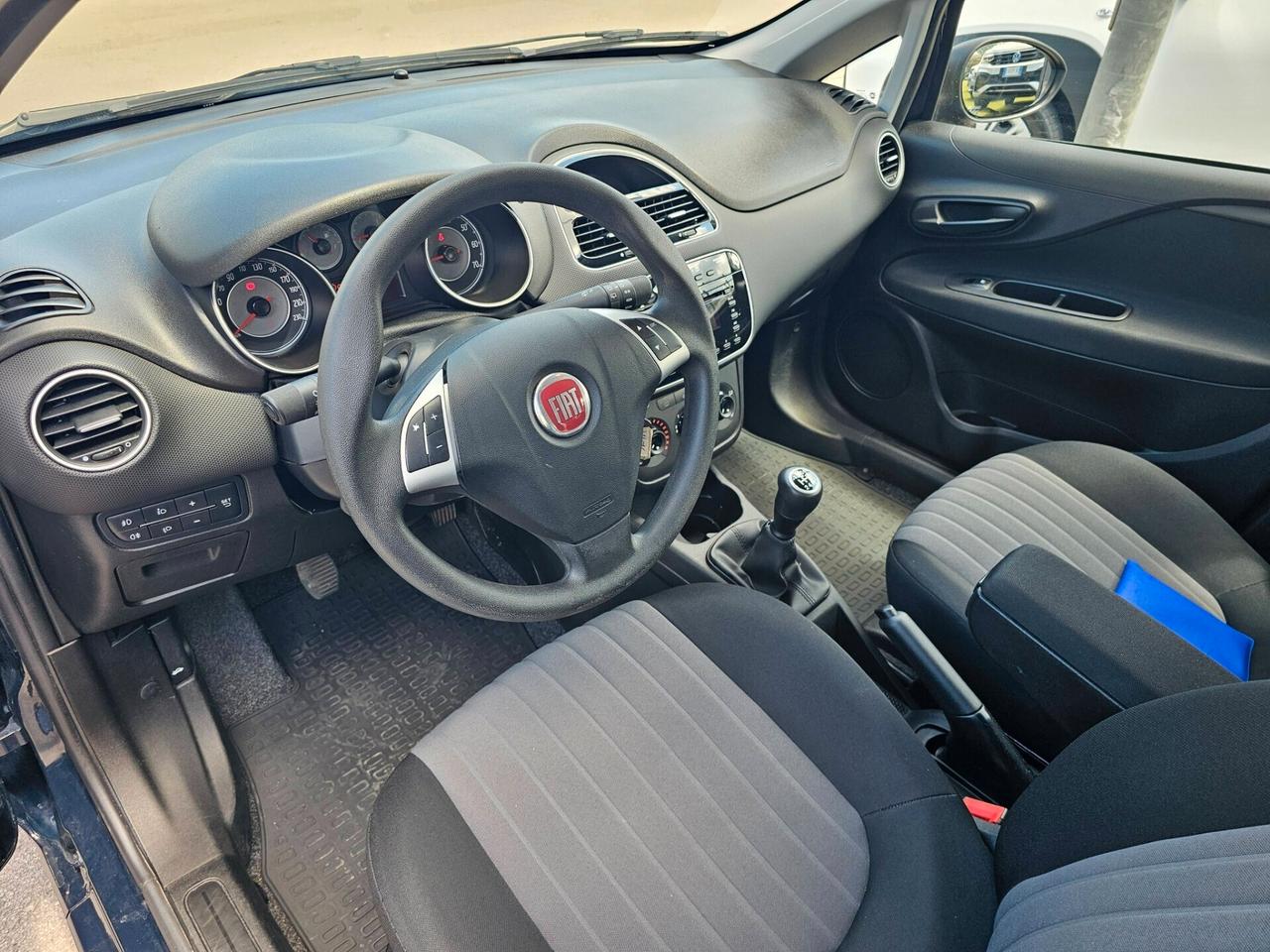 Fiat Punto 1.3 MJT II S&S 95 CV 5 porte Street
