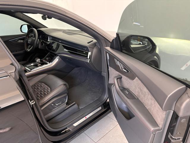 AUDI RS Q8 TFSI V8 quattro tiptronic