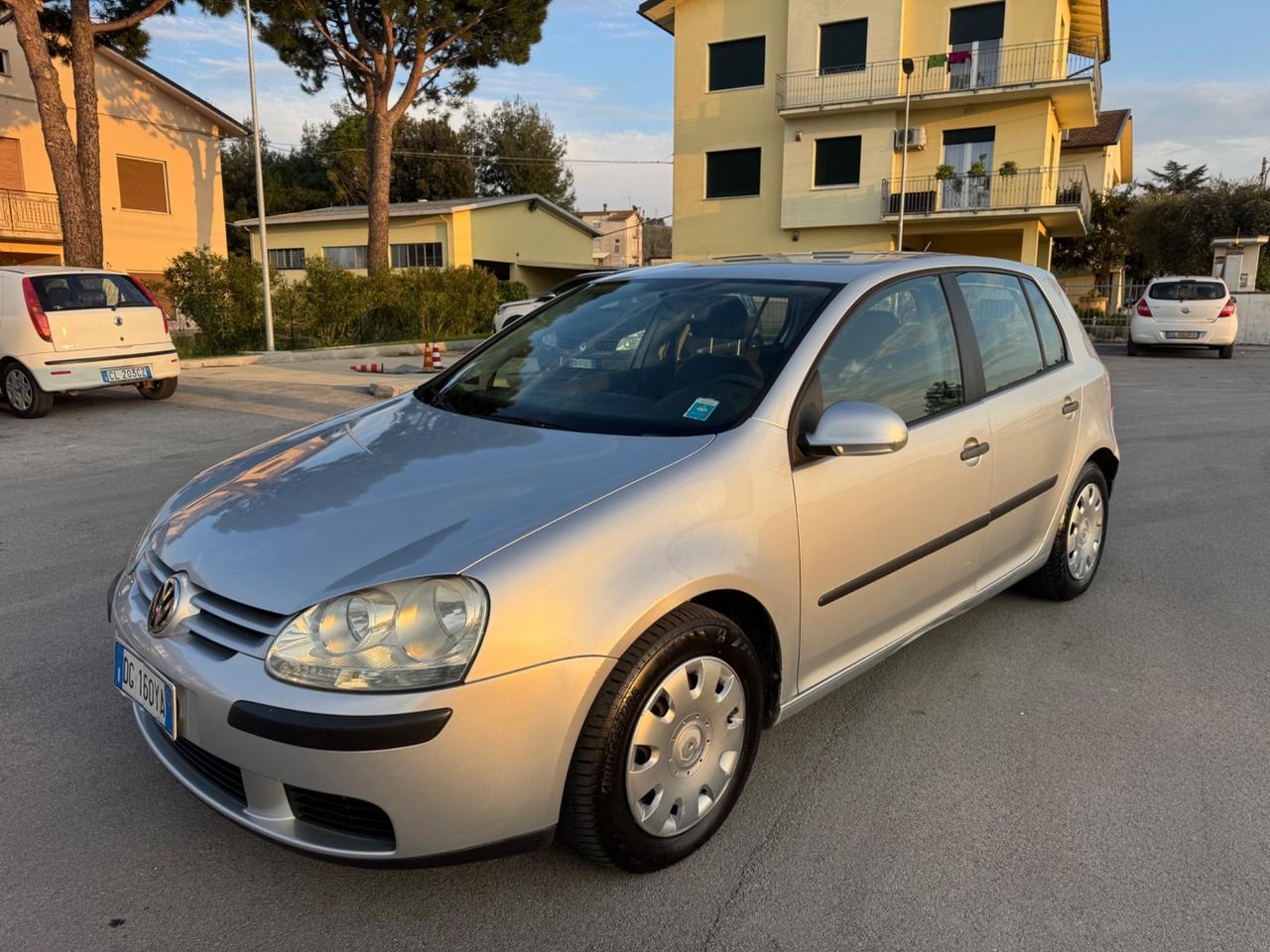 Volkswagen Golf 1.9 TDI 5p. Comfortline