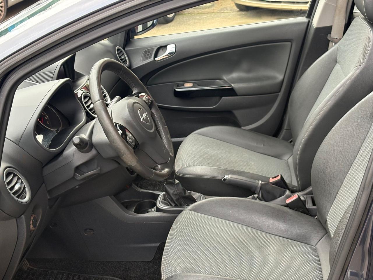 Opel Corsa 1.2 5 porte Cosmo TETTO PANORAMICO