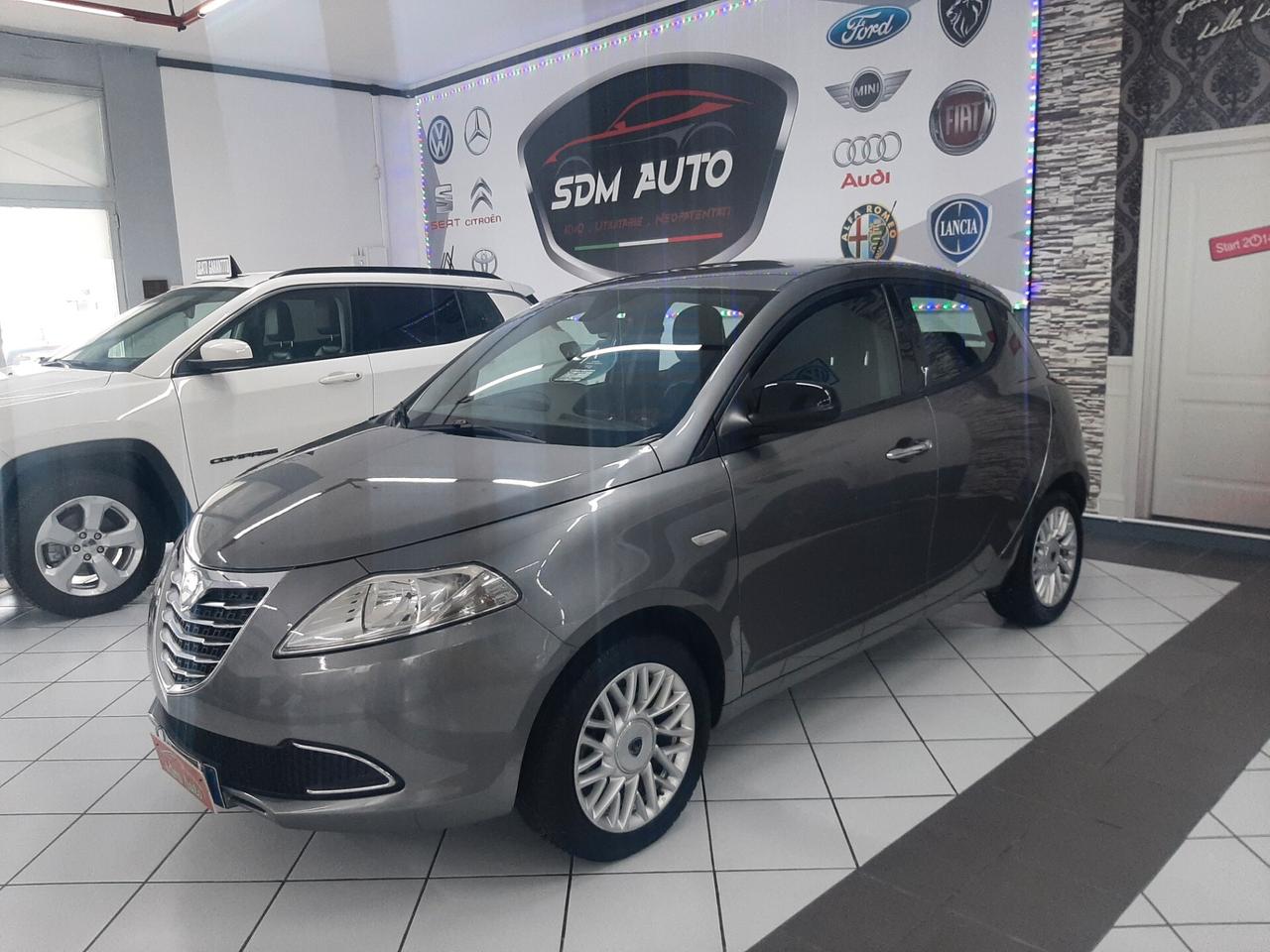 Lancia Ypsilon 1.2 69 CV 5 porte S&S Gold