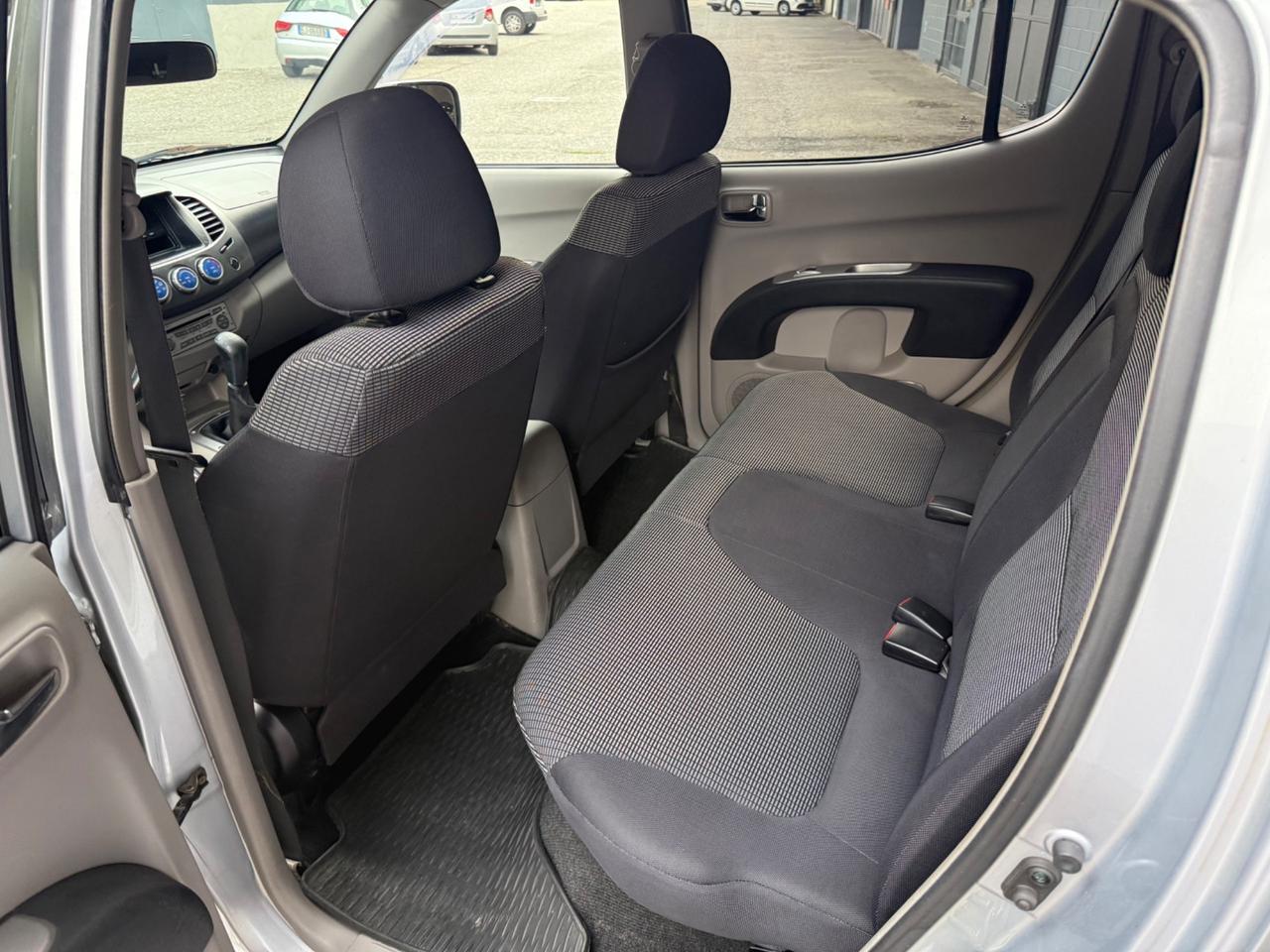 Mitsubishi L200 2.5 DI-D/136CV Double Cab Invite