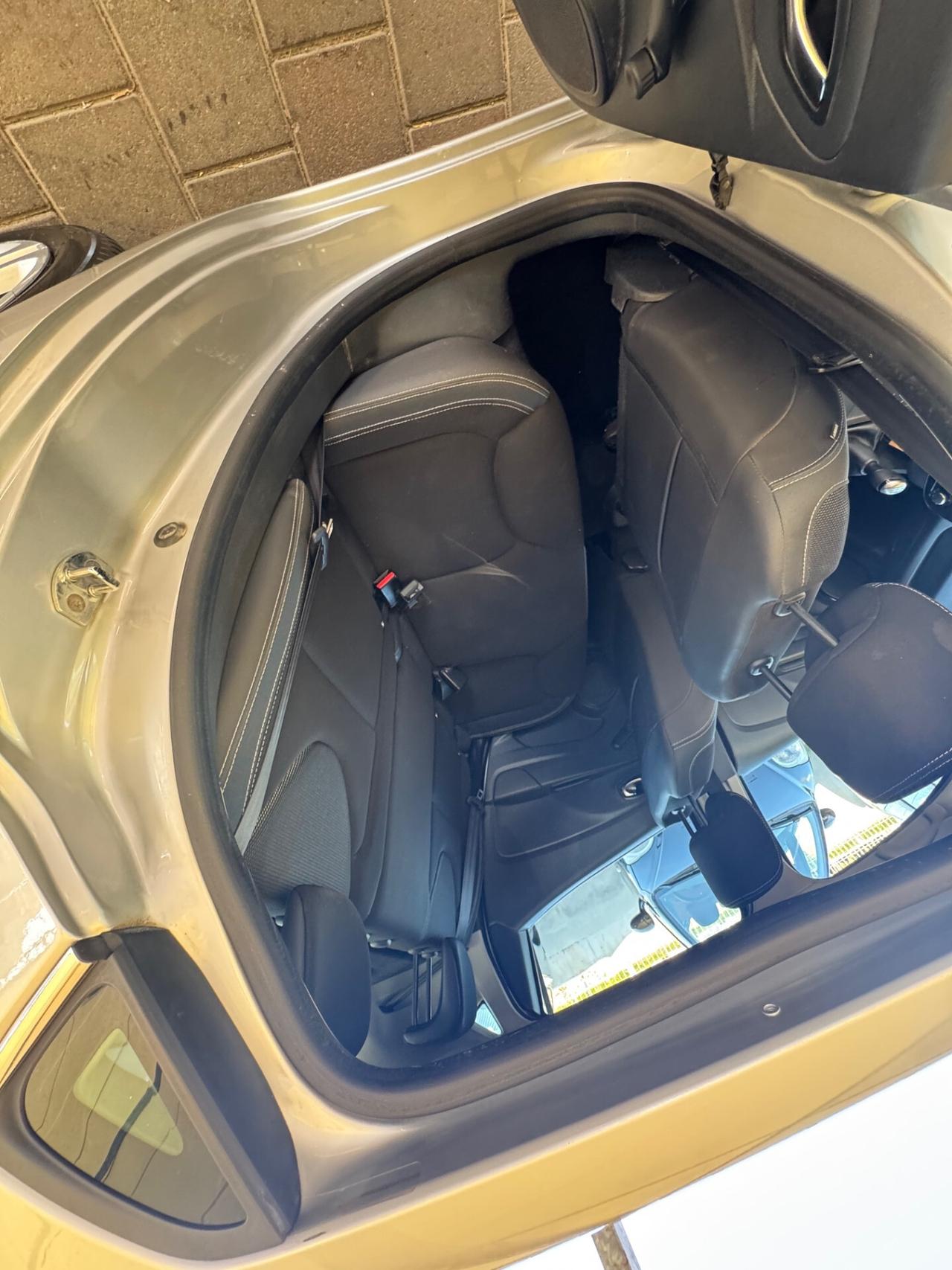 Renault Clio 1.2 75CV 5 porte Intens