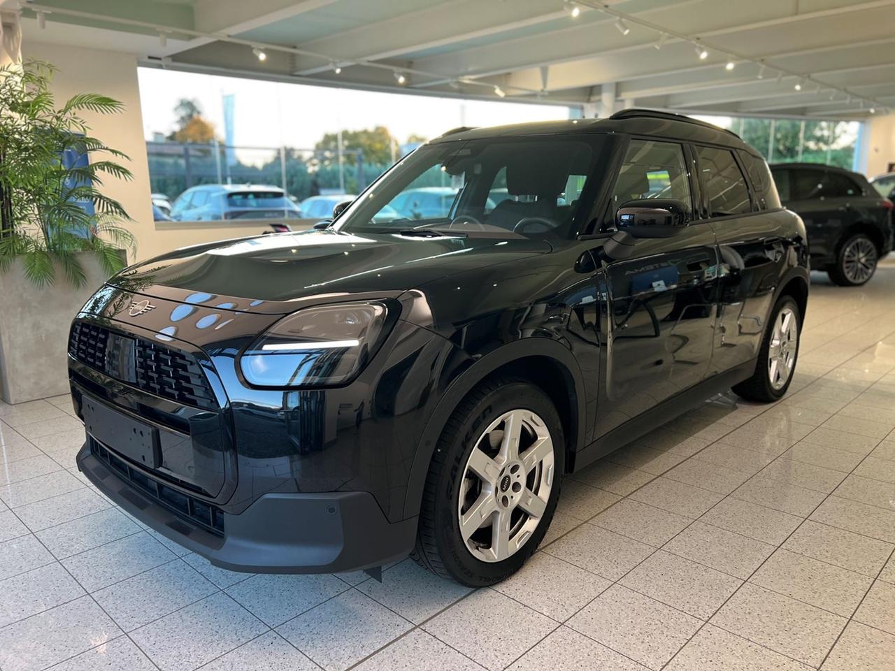 MINI Mini Countryman U25 1.5 48V C Blackyard auto