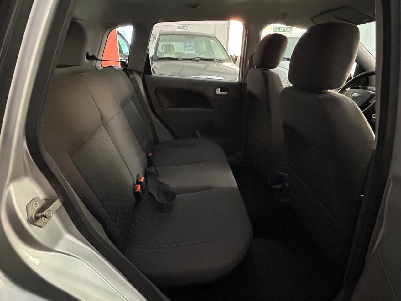 Ford Fiesta 1.4 Benz Servosterzo A/C