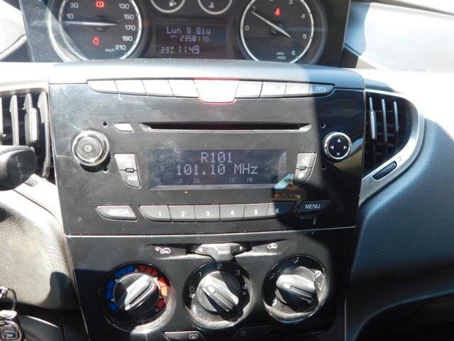 Lancia Ypsilon 1.3 MJT 16V 95 CV 5 porte S&S Elle