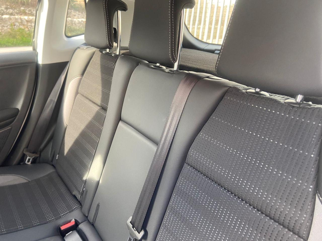 Peugeot 2008 BlueHDi 120 S&S Allure