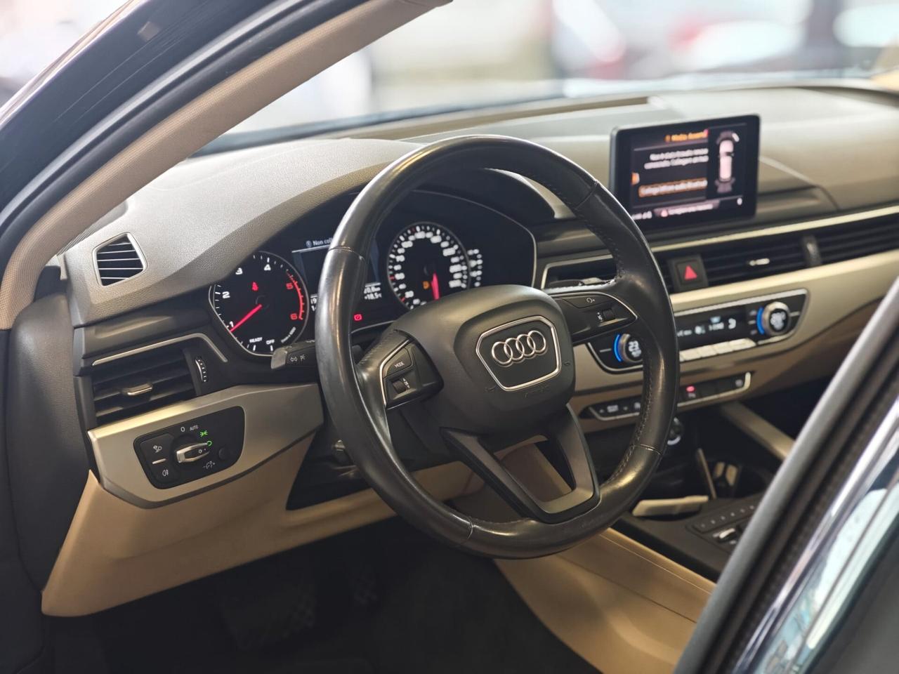 Audi A4 Avant 2.0 TDI 150 CV S tronic Business