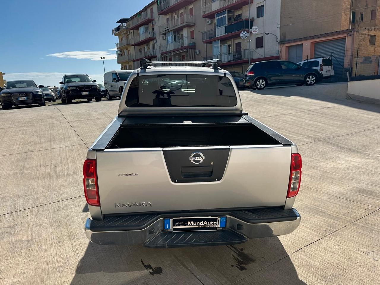 Nissan Navara 2.5 dCi 4 porte Double Cab Platinum