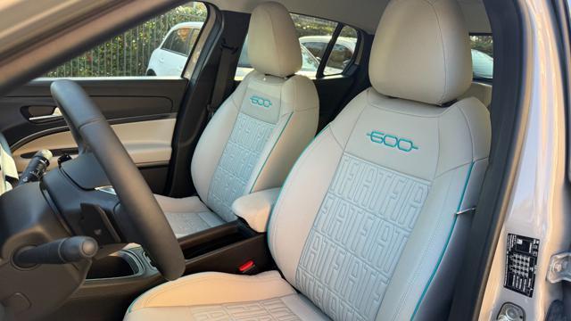 FIAT 600 HYBRID 1.2 110CV DCT MHEV LA PRIMA*24M.G*CAM360°*