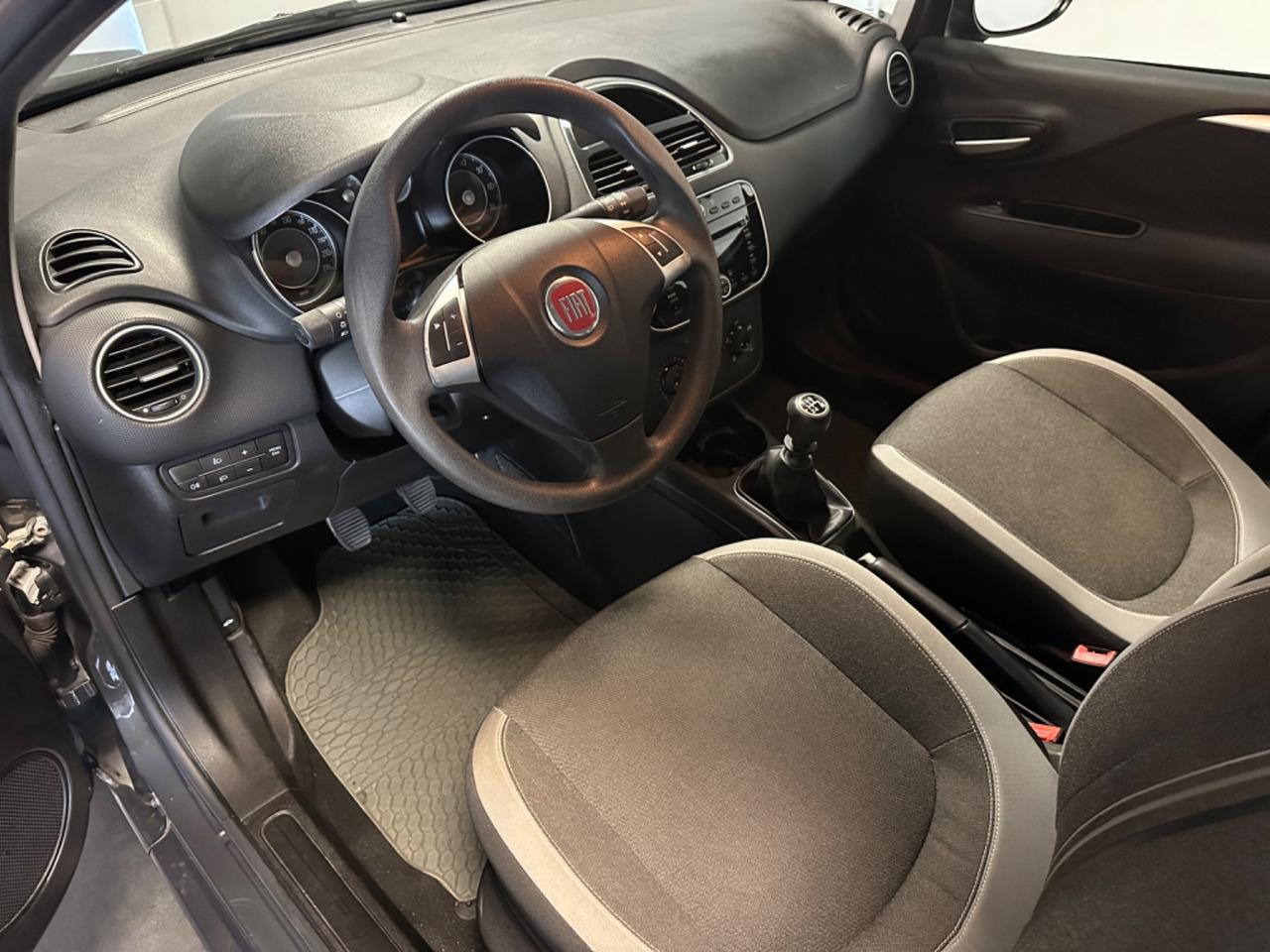 FIAT PUNTO 1.2 LOUNGE 69CV UNIPRO GARANZIA