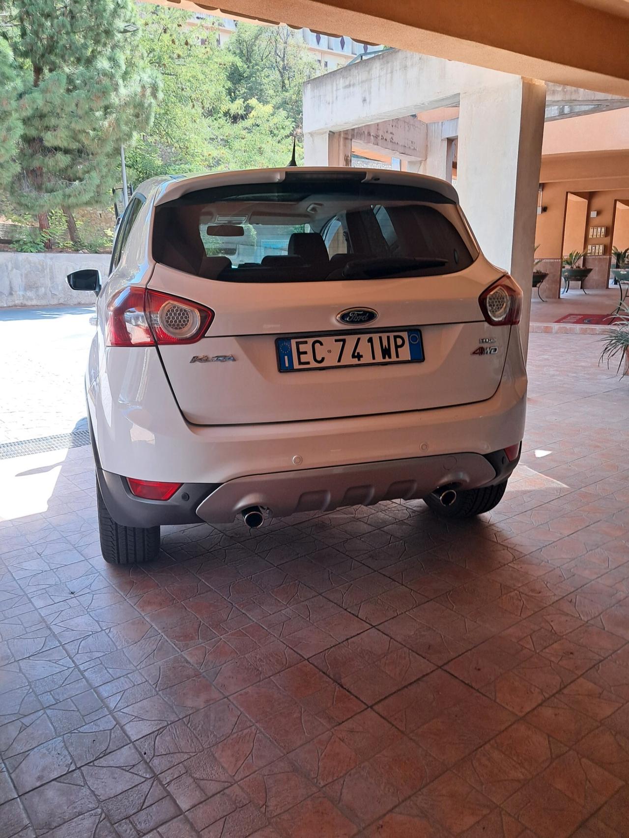 Ford Kuga 2.0 TDCi 163 CV 4WD Titanium DPF