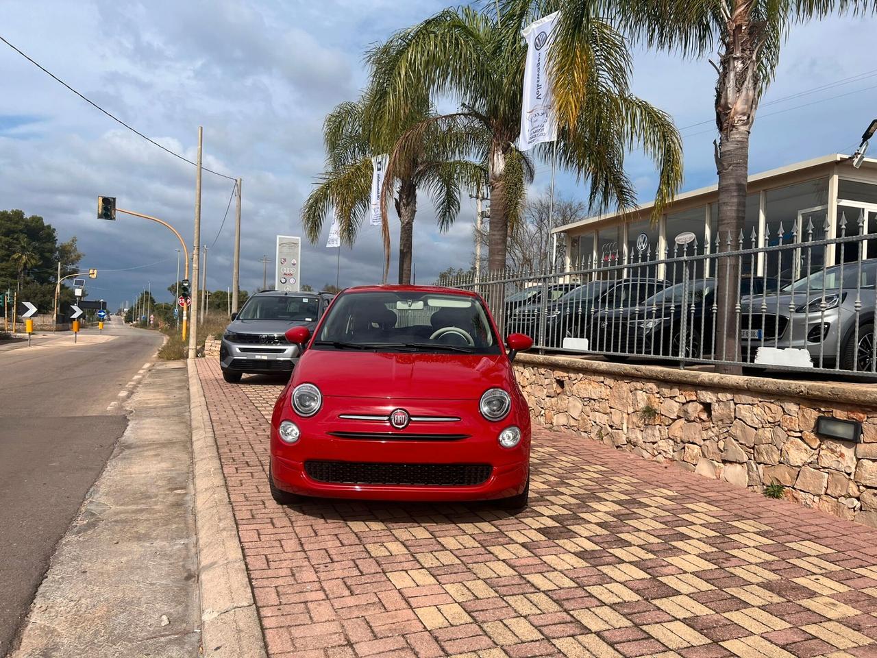 Fiat 500 1.0 Hybrid Red