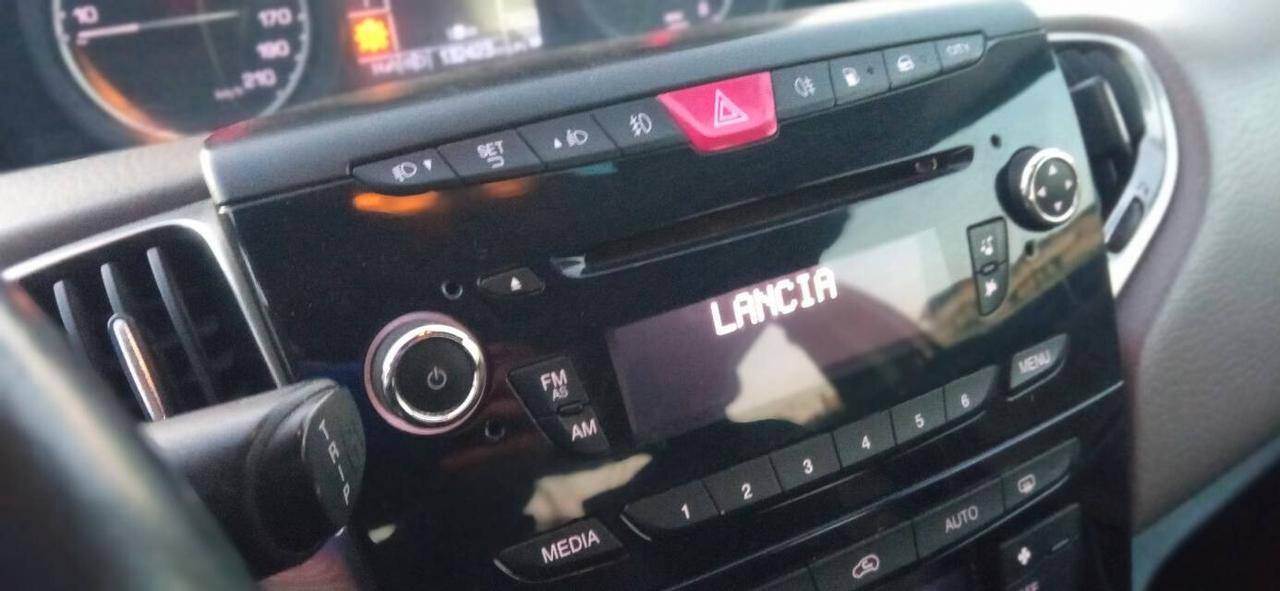 Lancia Ypsilon 1.2GPL PLATINO LEGGI!