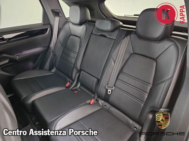 Porsche Cayenne 3.0 V6