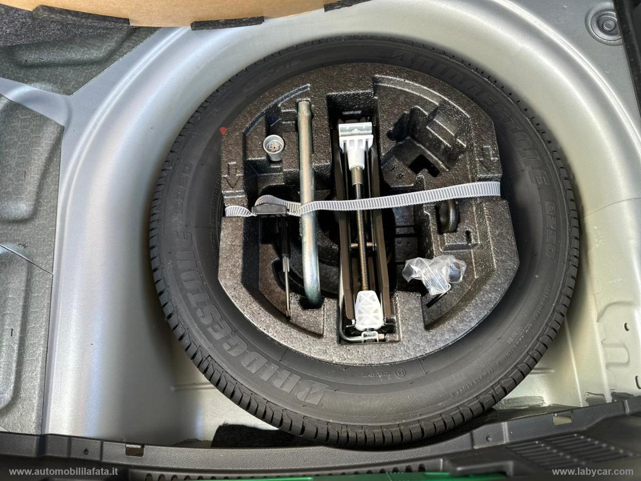 SKODA Fabia 1.0 MPI 60 CV Design Edition