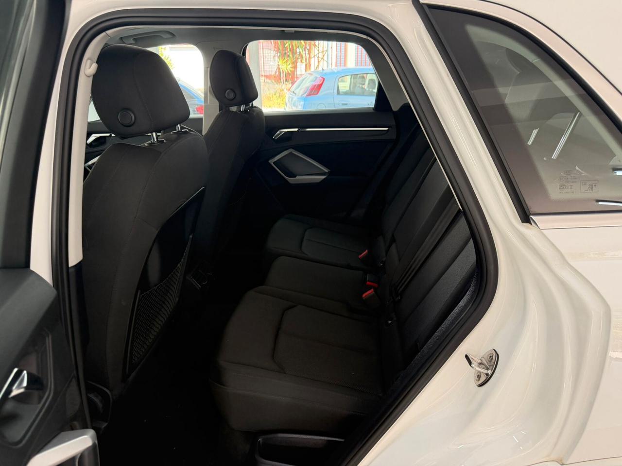 Audi Q3 35 TDI quattro S line edition