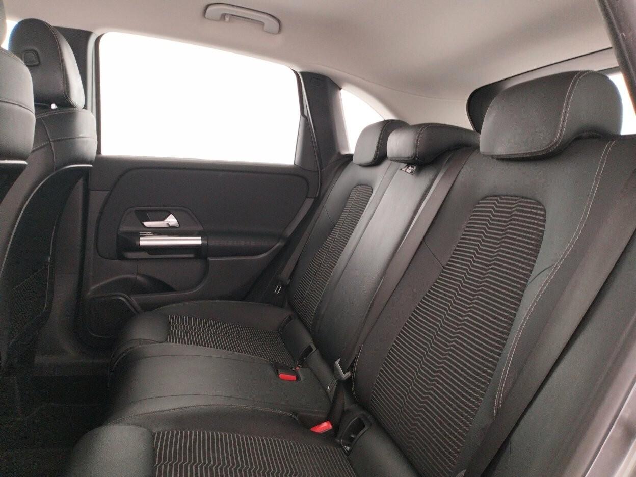 Mercedes-Benz B 180 Sport