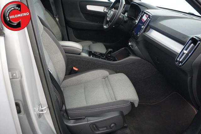 VOLVO XC40 B4 AWD automatico Plus Dark