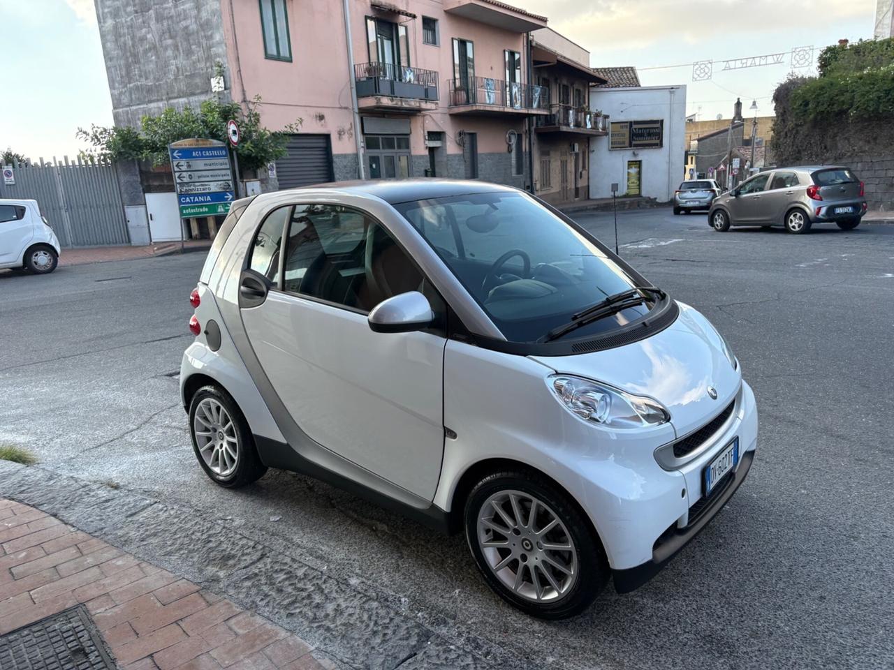 Smart ForTwo 800 33 kW coupé passion cdi 20