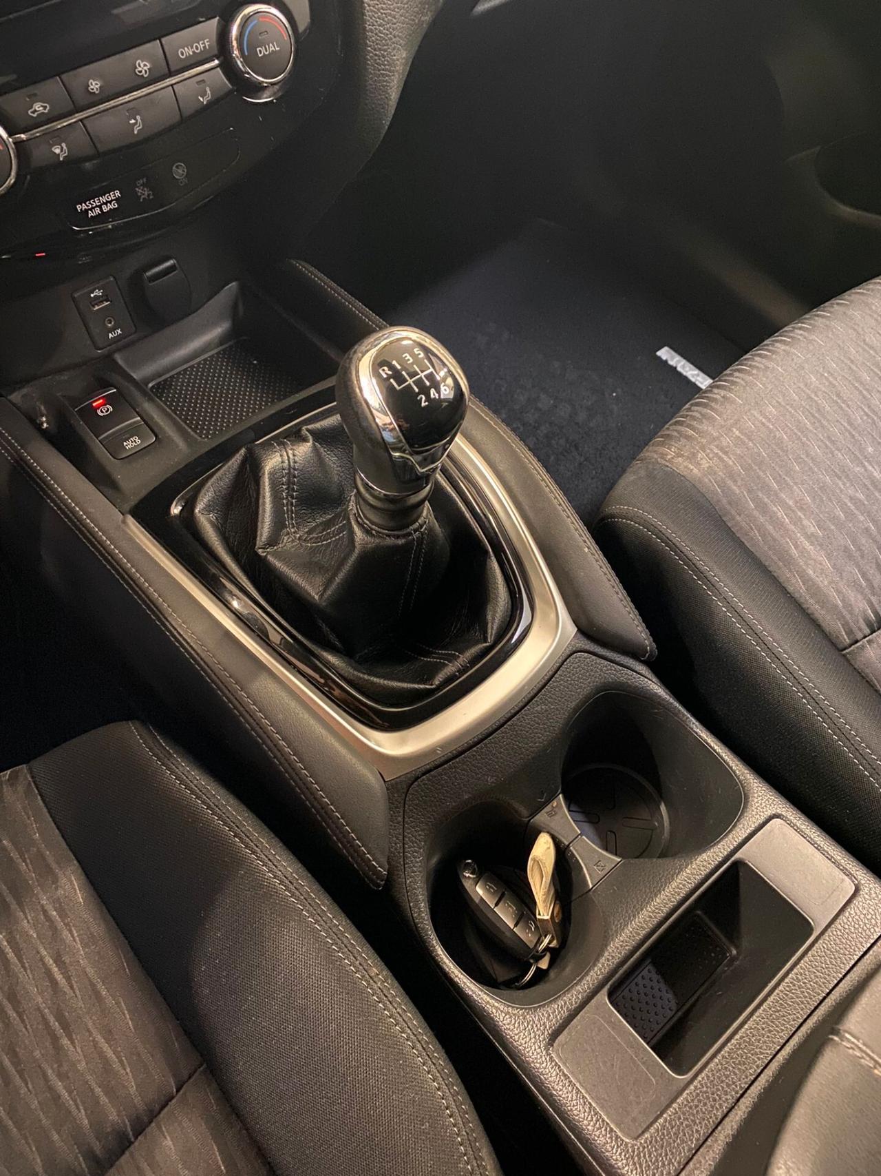 Nissan X-Trail dCi 150 2WD N-Connecta