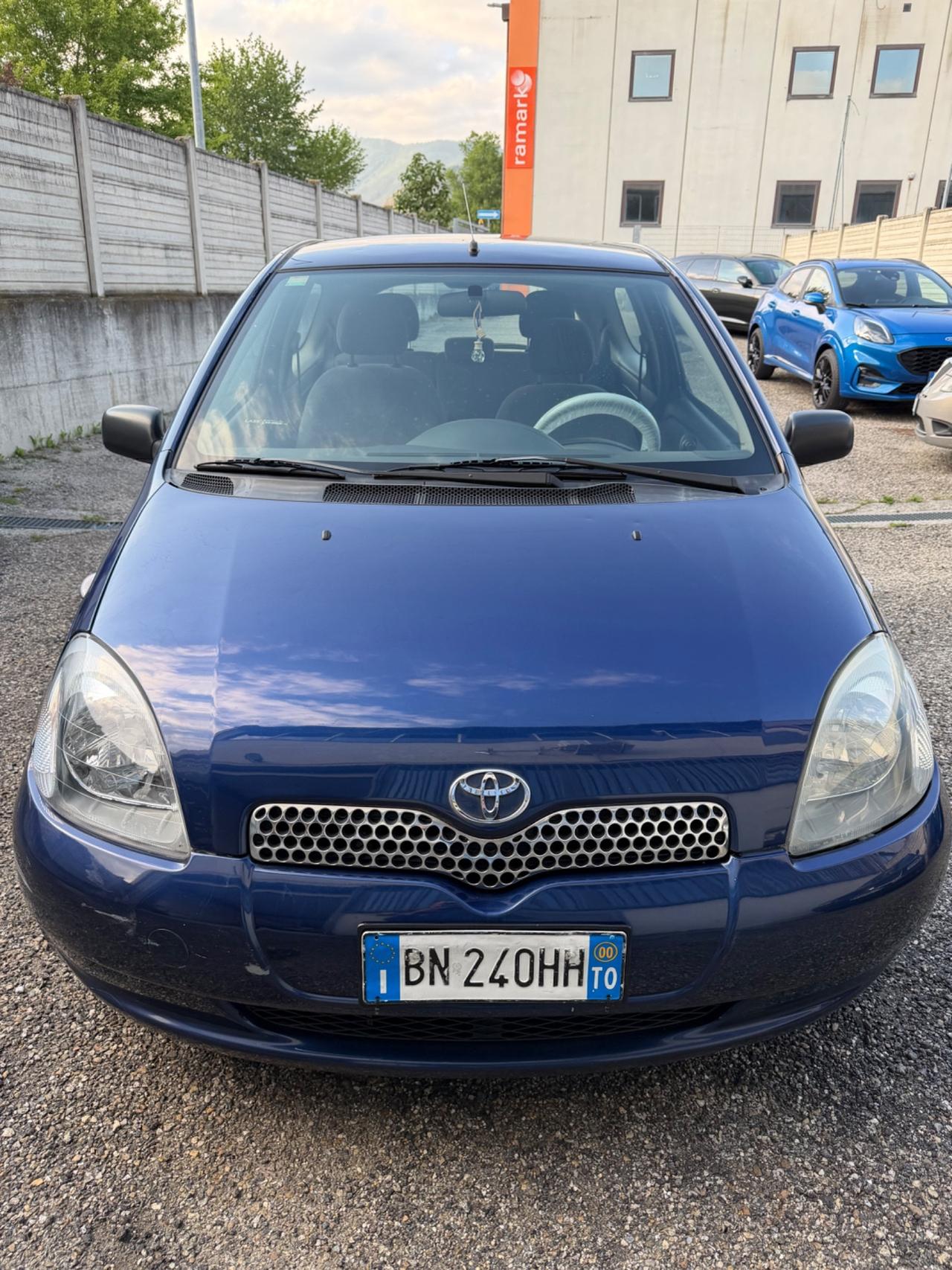 Toyota Yaris 1.0i 16V cat 3 porte