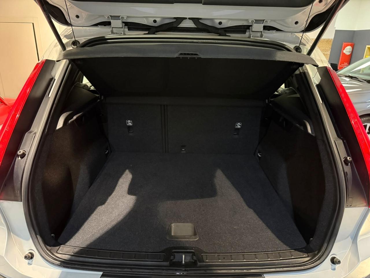 Volvo XC40 D3 Geartronic Business 2.0D 150CV