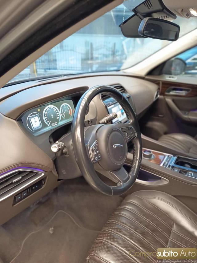 JAGUAR F-Pace 2.0 D 180 CV AWD aut. Portfolio