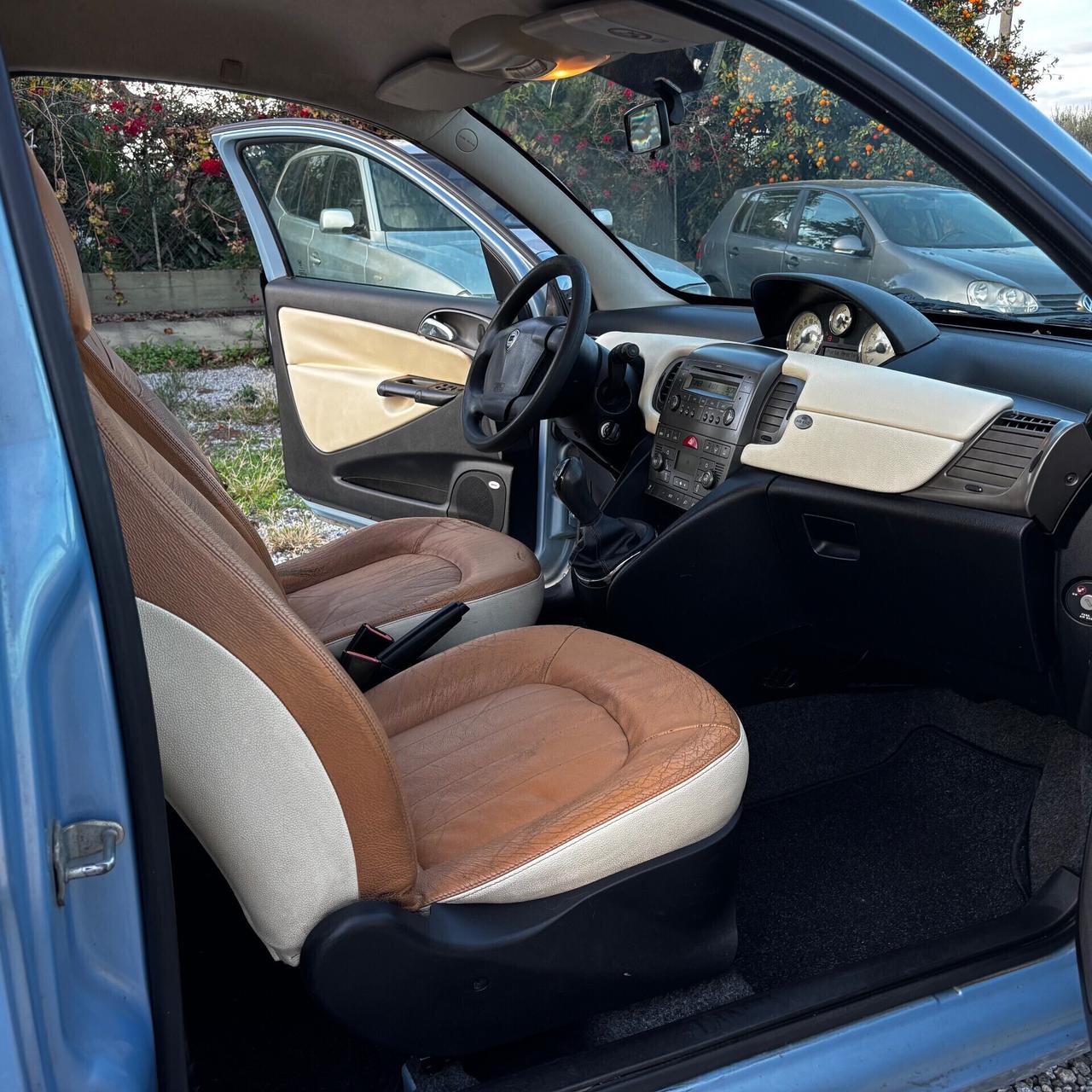 Lancia Ypsilon 1.3 Multijet 16V Oro