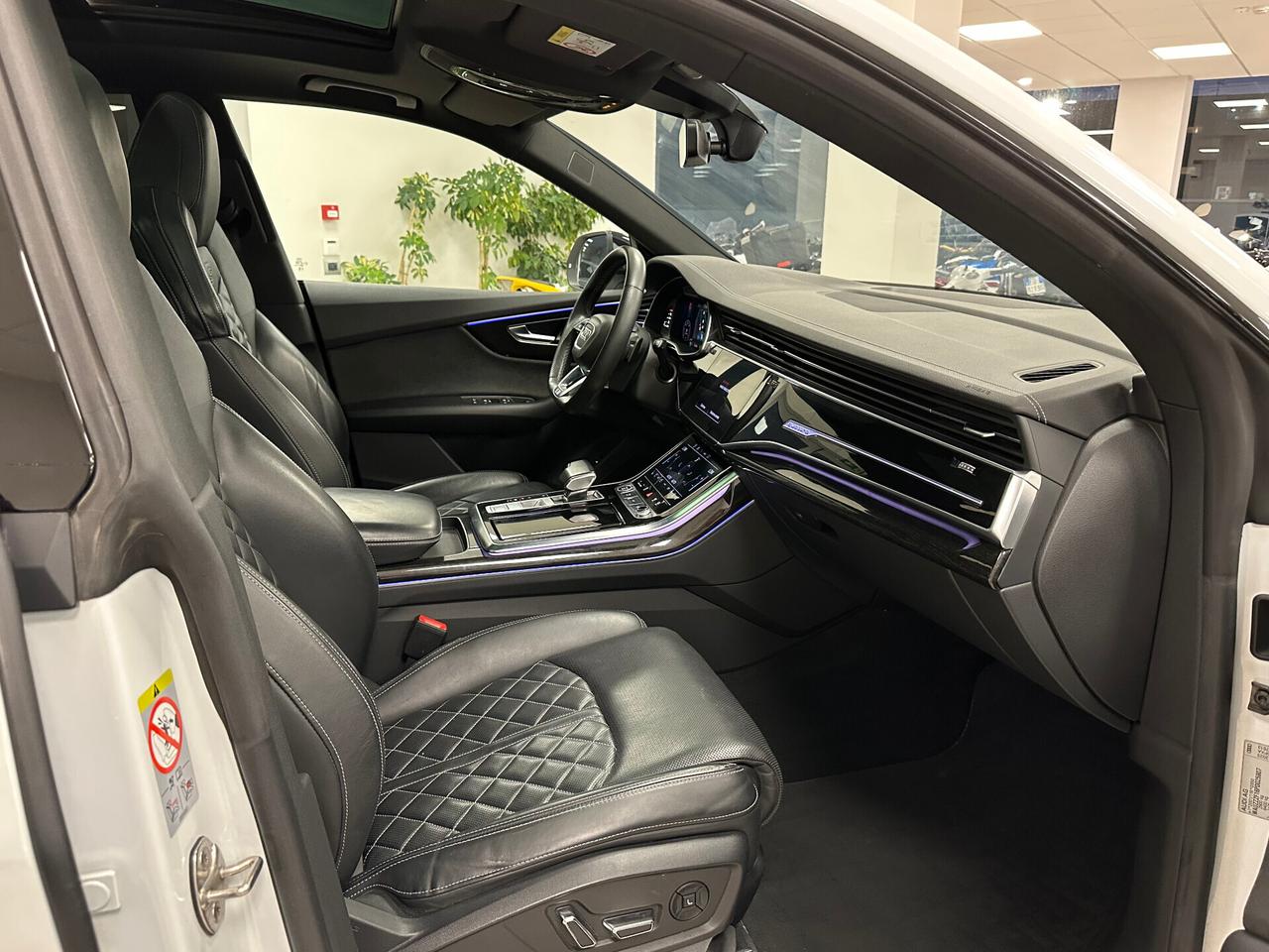 Audi Q8 50 TDI 286CV quattro tiptronic S-line 2022