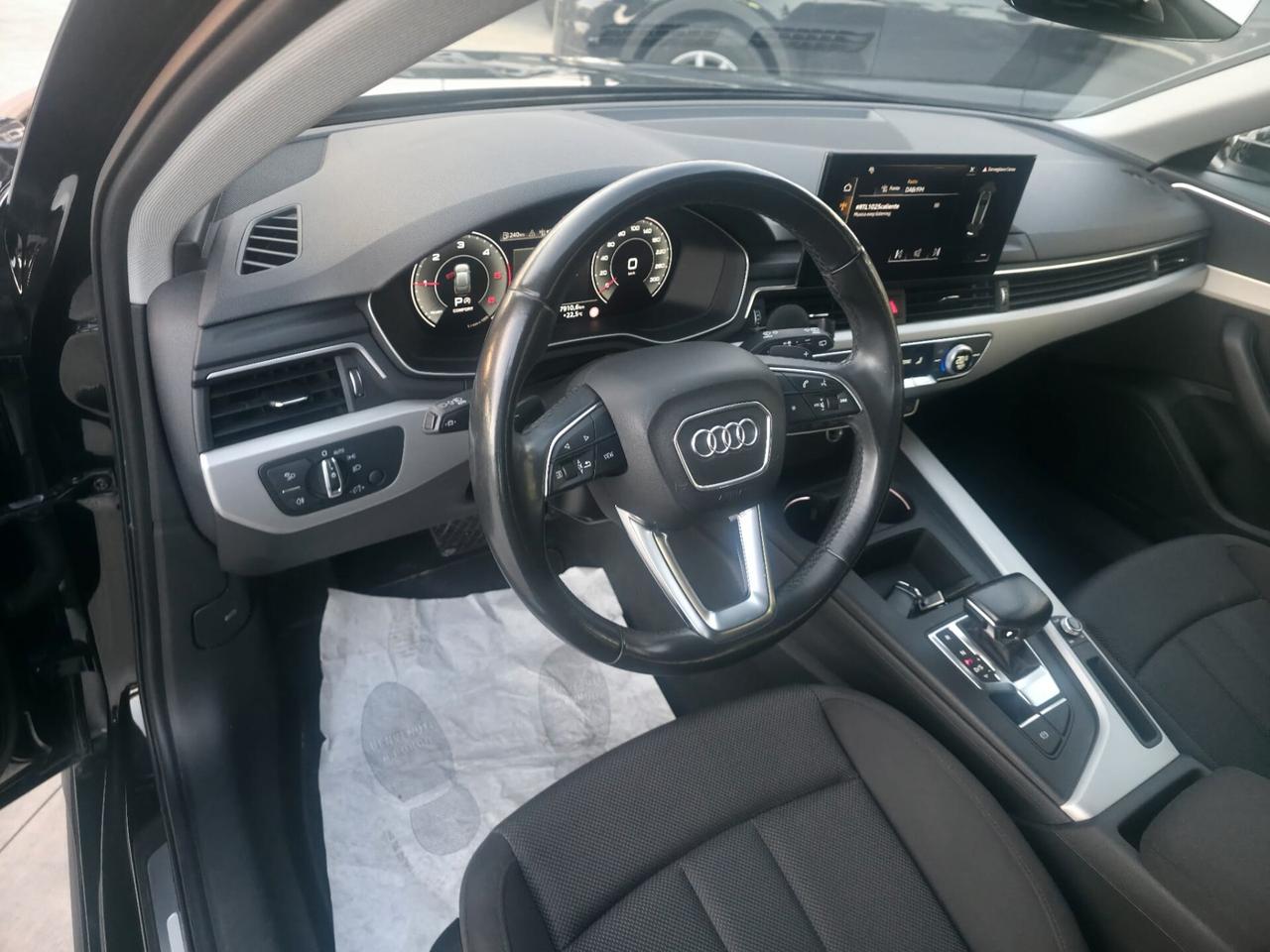Audi A4 Avant 35 TDI/163 CV S tronic line edition