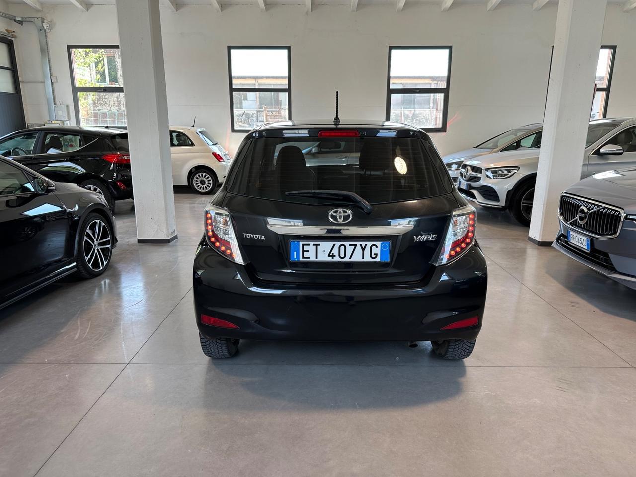 Toyota Yaris 1.4 D-4D 5 porte Lounge