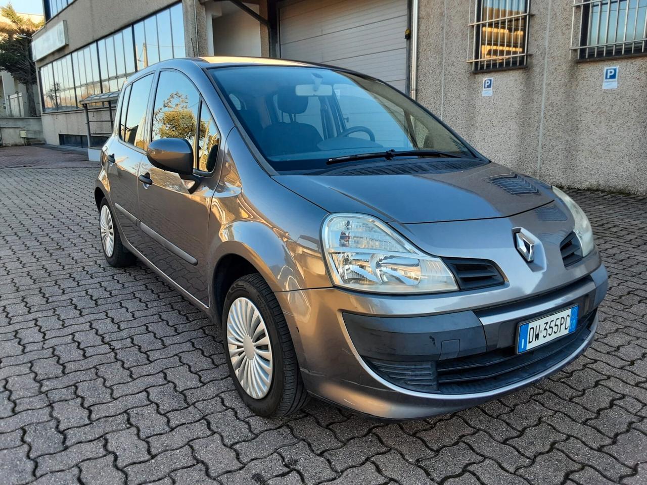 Renault Modus 1.2 16V Dynamique