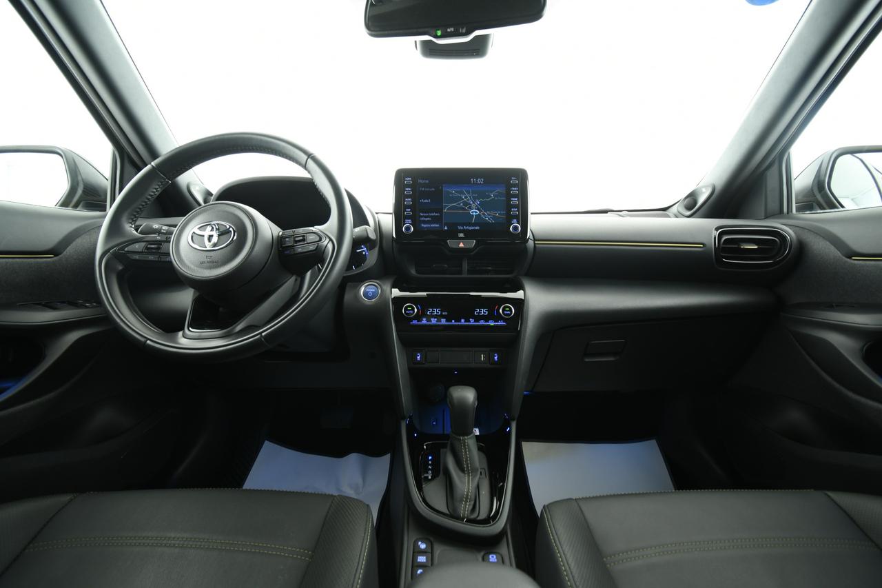 TOYOTA Yaris Cross 1.5h Premiere fwd 116cv e-cvt NEOPATENTATI+CAMERA 36O°+HEAD UP
