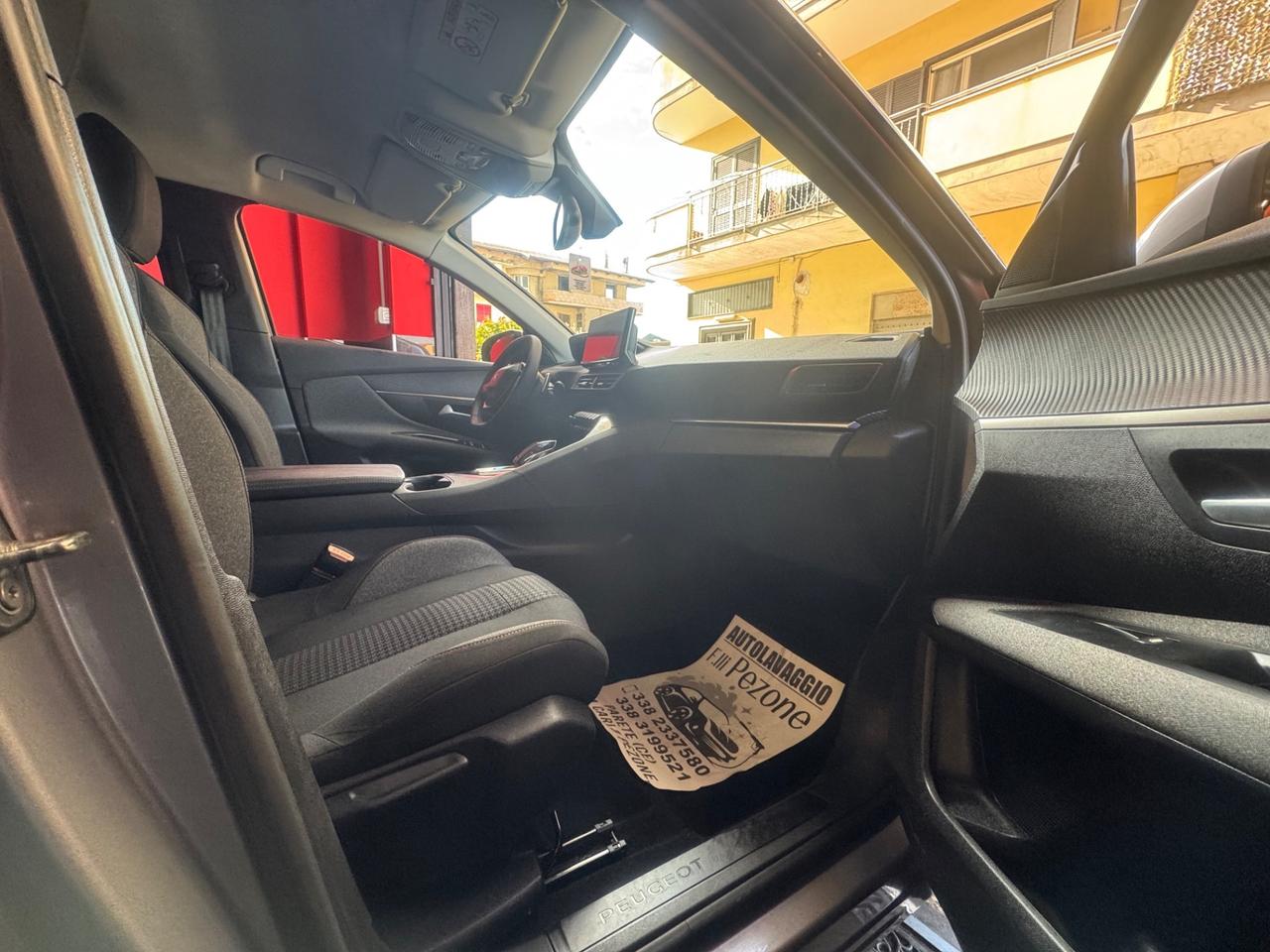 Peugeot 3008 BlueHDi 130 S&S Allure