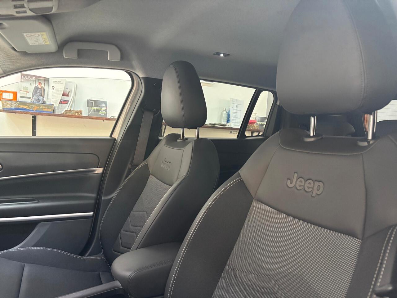 Jeep Avenger 1.2 Turbo Summit Plus