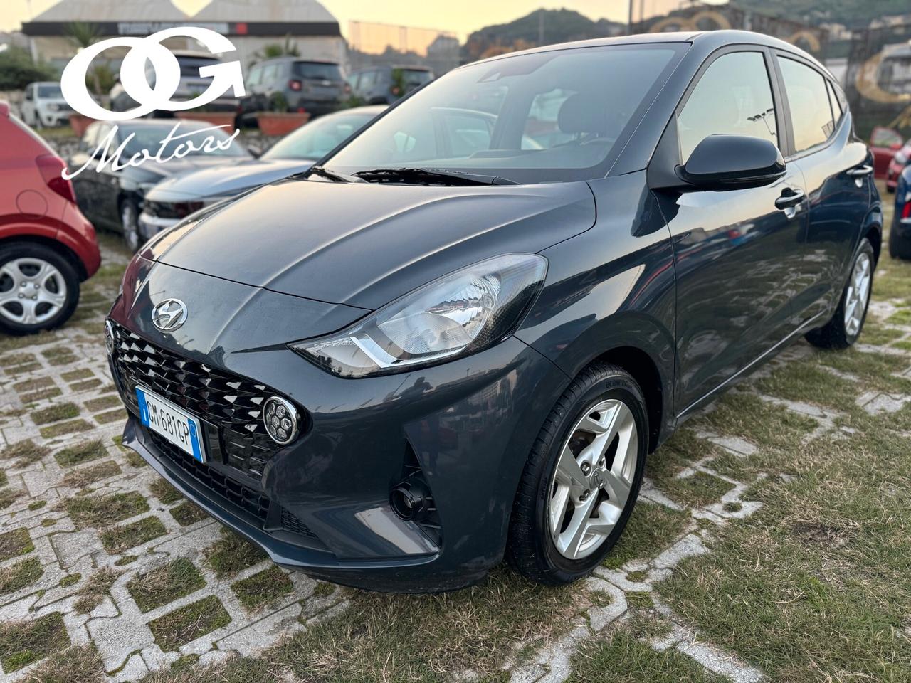 Hyundai i10 1.0 Automatica Tech Connect Pack