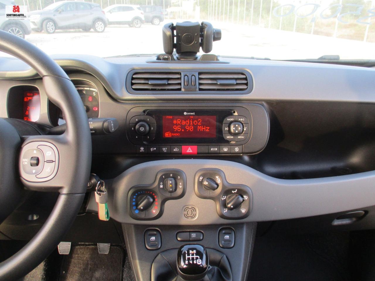 Fiat Panda 1.0 FireFly S&S Hybrid City Cross 70cv 10/2020 KM84000