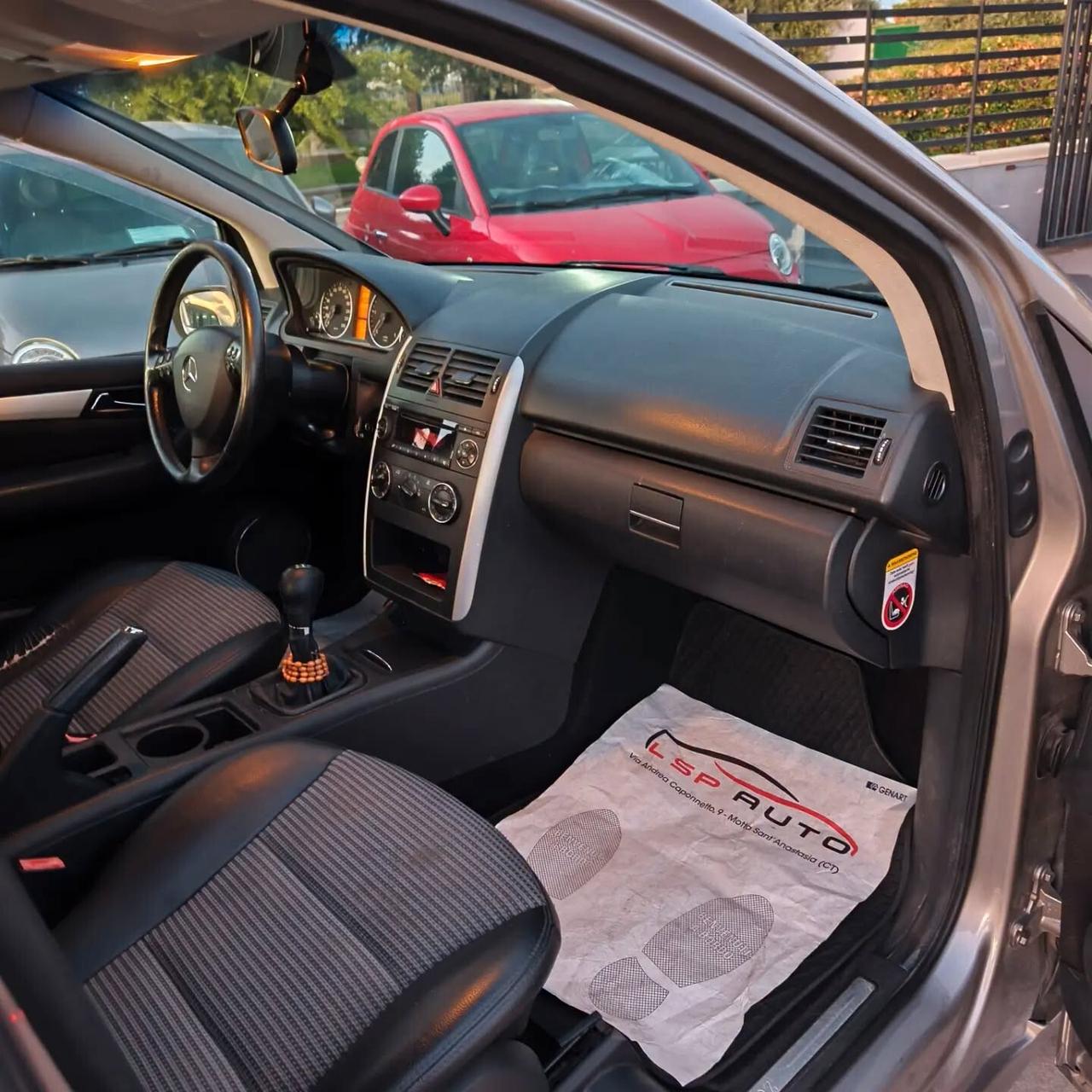 Mercedes-benz A 180 CDI SOLI 2700 EURO