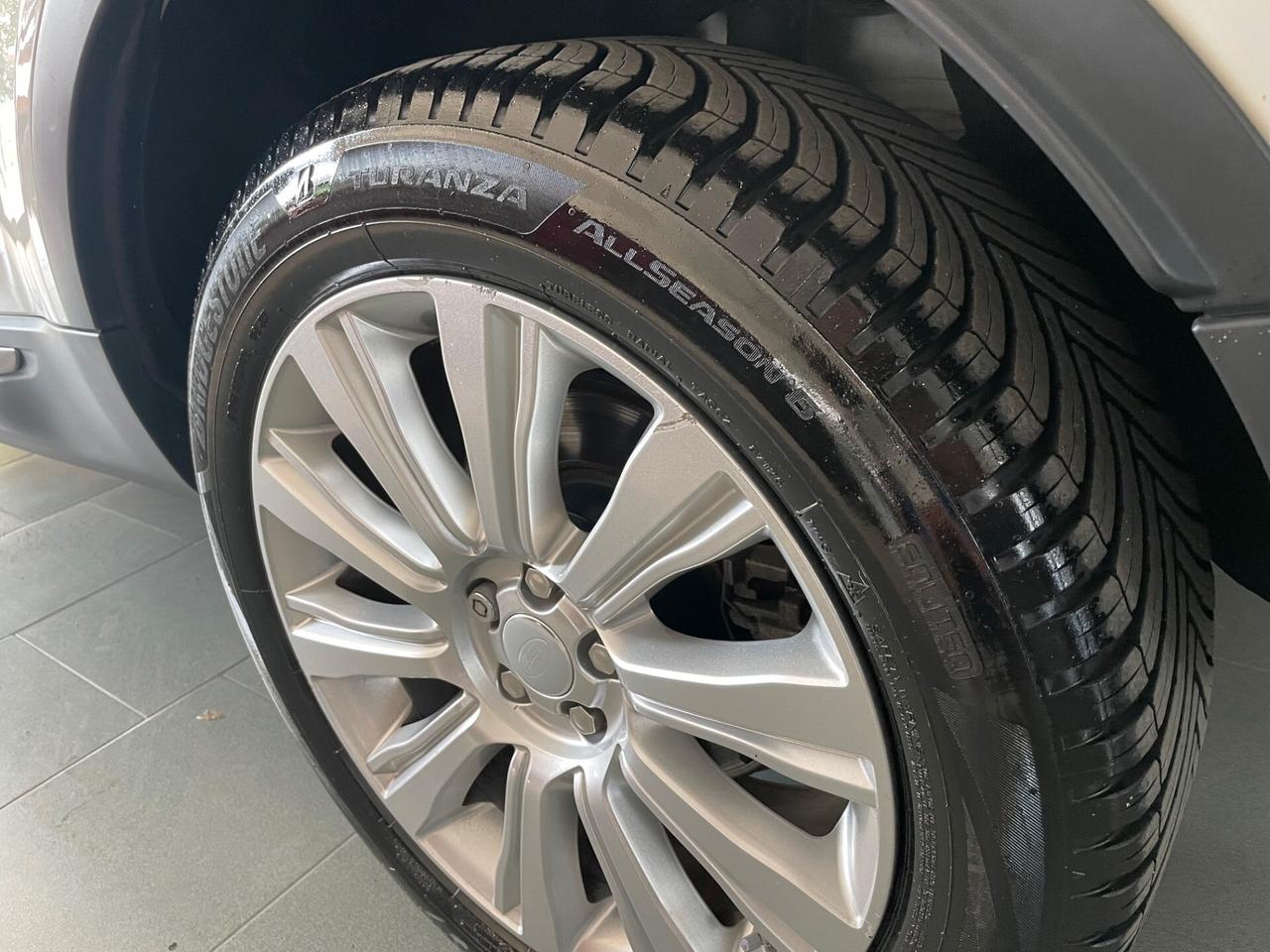 Land Rover Range Evoque 2.0 TD4 150 CV 5p. Pure